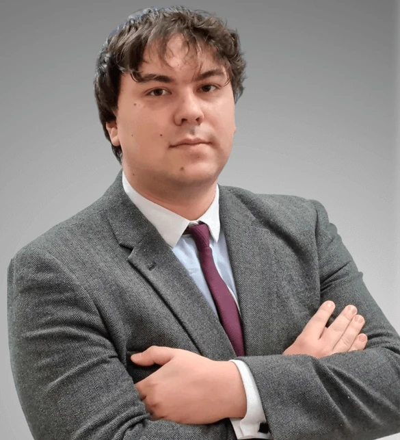 Артём Гуськов